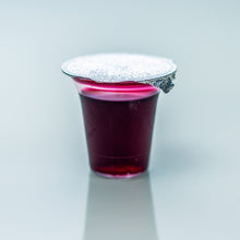 Carregar imagem no visualizador da galeria, Cálices com Suco de Uva Tinto Integral / Caixa com 48 unidades
